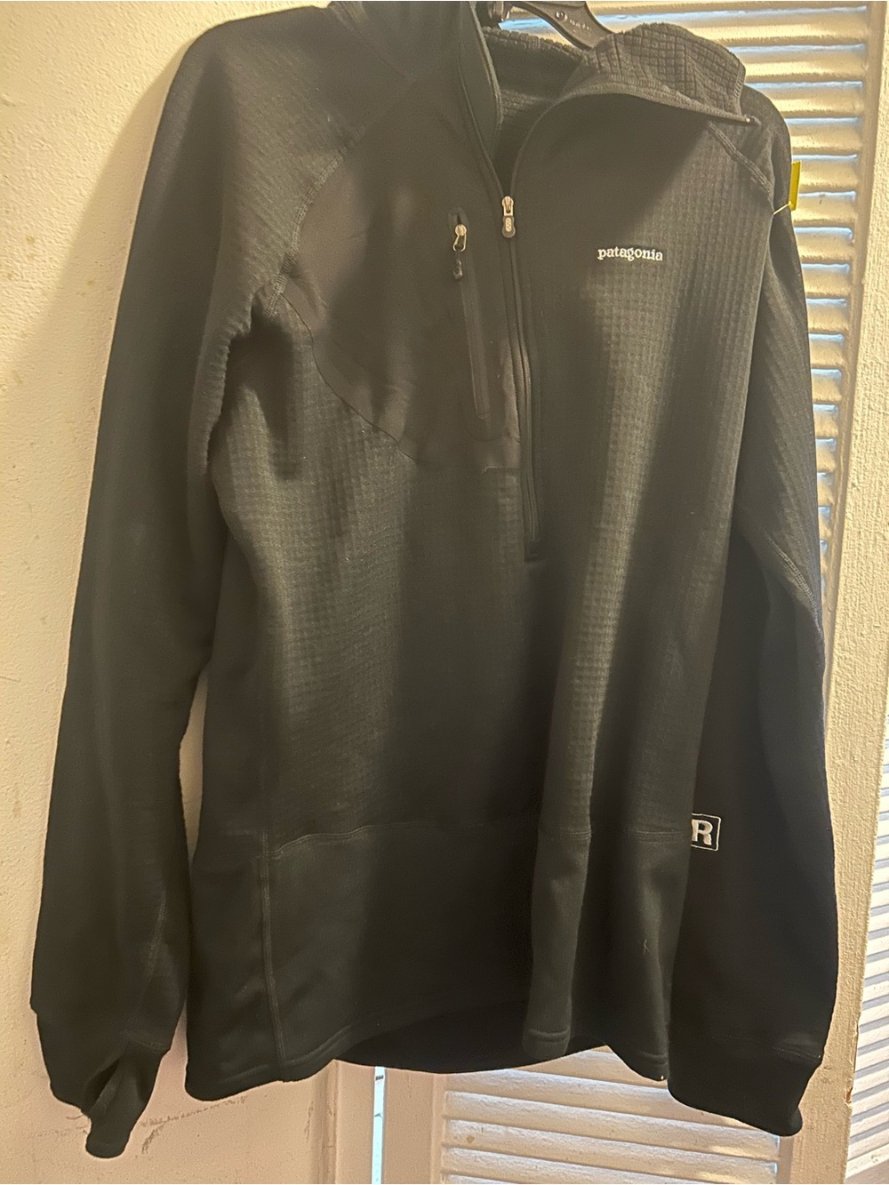Patagonia R1 Half Zip Men's m Gray Slim Fit Shirt